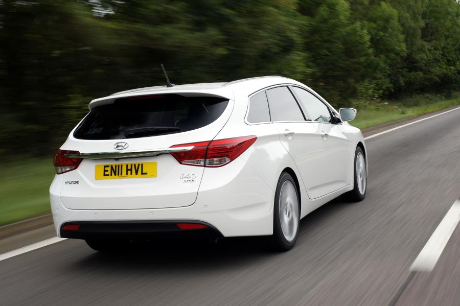  Hyundai i40 Station Wagon CRDi 2011 года  (UK) (фото 91 из 146)